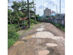 Duh... Penanganan Jalan Rusak dan Berlubang di Sidoarjo Dinilai Lamban