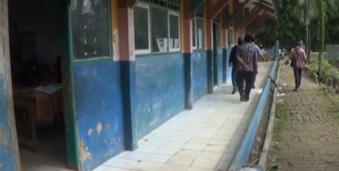 Bikin Elus Dada! SDN di Bangkalan Cuma Punya 58 Siswa dan 2 Guru
