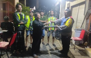 Mengintip Cara Pak Bhabin Antisipasi Kejahatan di Surabaya