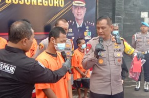 Pelajar Bojonegoro 6 Kali Sodomi Adik Kelas di Kamar Mandi Sekolah