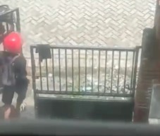 Viral! Pria Curi 'CD' Mahasiswi di Mojokerto Terekam, Buat Apa?