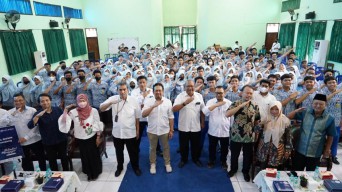 3 Anak Usaha Pelindo Ajarkan Pentingya Peran Logistik pada Pelajar SMA