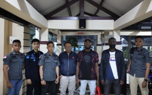 Kemenkumham Jatim Deportasi Pesepakbola asal Nigeria