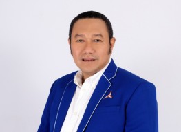 Anak Khofifah Resmi Keluar dari Demokrat Jatim, Gabung Partai Lain?