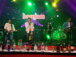 Base Jam Obati Kerinduan Pecinta Musik Surabaya, Formasinya Bikin Kaget