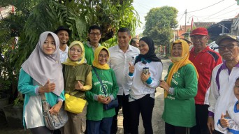 Bunda Fey Ajak Emak-emak Kediri Tinggalkan Pembalut Sekali Pakai, Alasannya?