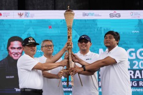 Rayakan HUT ke-25 Kementerian BUMN, SIG Ajak Masyarakat di 14 Daerah Jalan Sehat