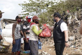 Soroti Soal Kemiskinan, Mas Dhito Minta Jajarannya Peka Kesulitan Masyarakat
