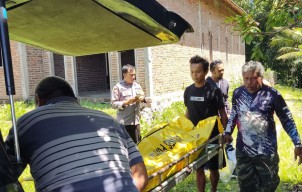 Mayat Wanita Ditemukan di Pekarangan Warga Banyuwangi, Identitasnya Misterius
