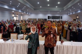 DPR RI Gandeng OJK Sosialisasi Bahaya Pinjol Ilegal di Bojonegoro