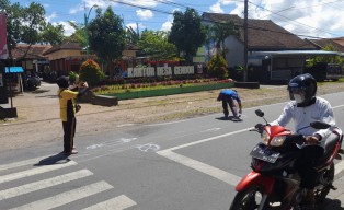 Ibu dan Anak di Banyuwangi Jadi Korban Tabrak Lari, Pelaku Diburu