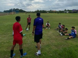 Akademi BMB Siap Lahirkan Pesepak Bola Andal Bojonegoro