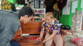 Ratusan Emak-emak Ngaku Tertipu Miliaran Rupiah karena Tergiur Arisan Indeks