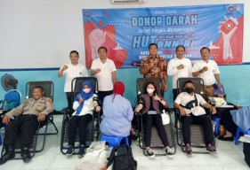 BNN Kota Surabaya Gelar Donor Darah hingga Deklarasikan Stop Narkoba