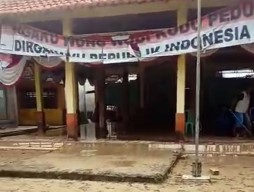 Banjir Bandang di Lamongan Selatan Surut