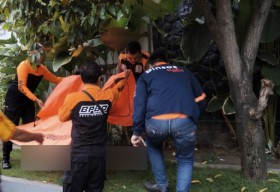 Pria Misterius Ditemukan Tewas di Pemukiman Warga Surabaya