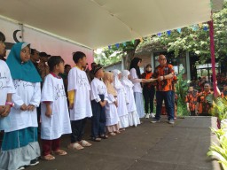 Ratusan Yatim Piatu di Kota Batu Bahagia Terima Santunan dan Bingkisan