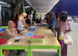 Tempat Legend Membeli Menu Takjil di Ponorogo: Dikelola Warga Sekampung, Berdiri 13 Tahun