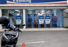 Uang Rp100 Juta Digasak di Halaman Parkir BRI Mojokerto