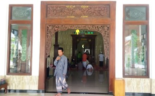 Masjid Jami' Nurul Huda, Jejak Penyebaran Islam di Bojonegoro