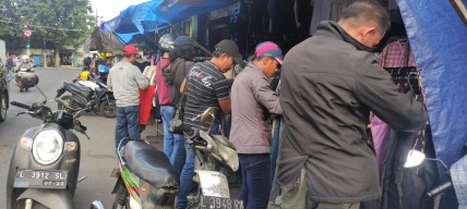 Pedagang Baju Bekas di Surabaya Cemas, Alasannya Mengkhawatirkan
