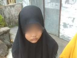 Santriwati Banyuwangi Tinggalkan Ponpes, Alasannya Galau