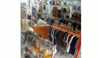 Pura-pura Belanja, Sejoli di Mojokerto Malah Embat 2 HP