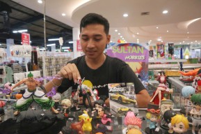 Bisnis Action Figur yang Tak Pernah Mati