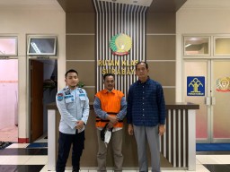 Rusdi, Staf Ahli DPRD Jatim Tahanan KPK Dilimpahkan ke Rutan Medaeng