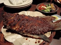 Rekomendasi Ikan Gurami Bakar Lezat di Jombang, Yuk Cobain Buka Puasa di Rumah Makan Ini