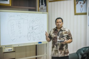 Karyawan di Surabaya yang Tak Dapat THR Bisa Lapor ke Tunjungan!