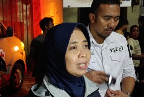 Pencarian Remaja Surabaya Terseret Arus Sungai Terkendala Tumpukan Sampah