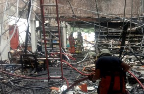 Apotek Kimia Farma di Surabaya Terbakar, Merinding Catatan Kerugian Negara
