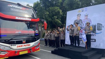 Cerita Bahagia Sopir Angkot Tangerang Mudik Balik Gratis ke Kediri