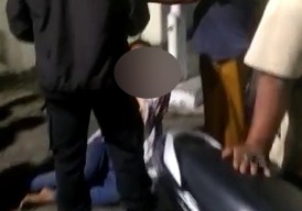 Diteriaki Maling, Pemuda yang Mengaku asal Lamongan Babak Belur Dihajar Warga
