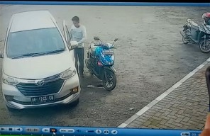 Pencuri HP di SPBU Jombang Terekam CCTV, Wajahnya Jelas