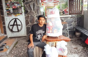 Berkah Ramadan Penjual Parcel Pasuruan di Tengah Pemulihan Ekonomi