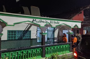 Puting Beliung Terjang Bojonegoro: 7 Rumah dan Musala Rusak, 1 Warga Patah Kaki