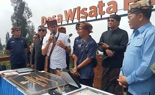 Kagumnya Sandiaga Uno saat Melihat Taman Edelweis Wonokitri, Pasuruan