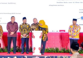 Sadad Goda Khofifah di Forum Musrenbang: Nambah Lagi Periodenya atau Saya Rekom?