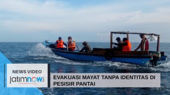 Evakuasi Mayat Tanpa Identitas di Pesisir Pantai