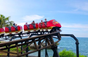 12 Ribu Lebih Wisatawan Kunjungi Wisata Bahari Lamongan