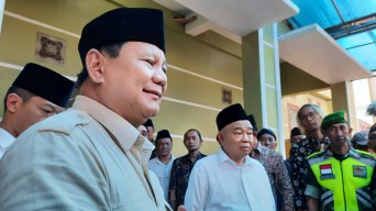 Prabowo Subianto Temui Kiai Asep di Mojokerto, Minta Restu Dukungan?