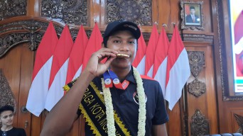 Atlet Voli Pantai asal Kota Mojokerto Raih Medali Emas Sea Games 2023