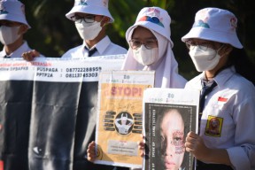 Faktor Terbesar Kasus Kekerasan Anak di Surabaya Akibat Rumah Tangga Tidak Utuh