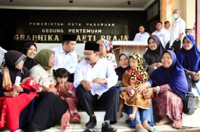 Pemkot Pasuruan Bagikan Bantuan Pangan 872 KRS untuk Cegah Stunting