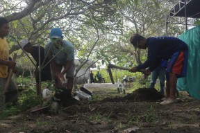 Makam Mantan Anggota Polres Jombang Dibongkar, Keluarga Anggap Kematian Tak Wajar