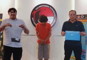 Timbang Sabu Kreditan, Seorang Pengedar Narkoba di Surabaya Digerebek