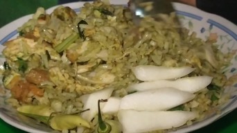 Rekomendasi Kuliner Unik di Jombang, Nasi Goreng Hijau Solusi Lapar Malam Hari