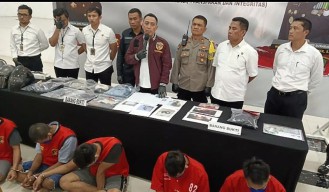 Komplotan Curanmor Spesialis Permukiman dan Kafe di Surabaya Diringkus